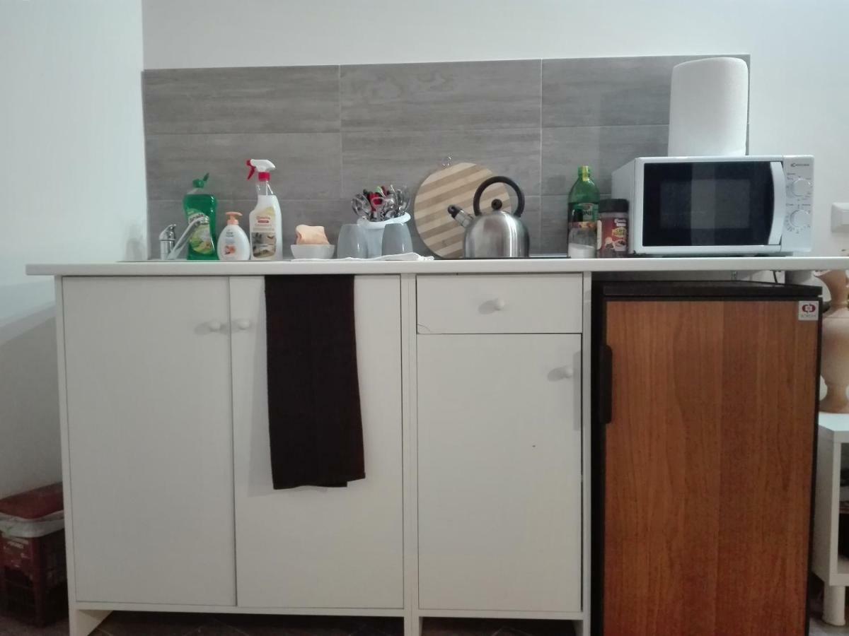 Etruska Porta Pia Guesthouse Rome Buitenkant foto