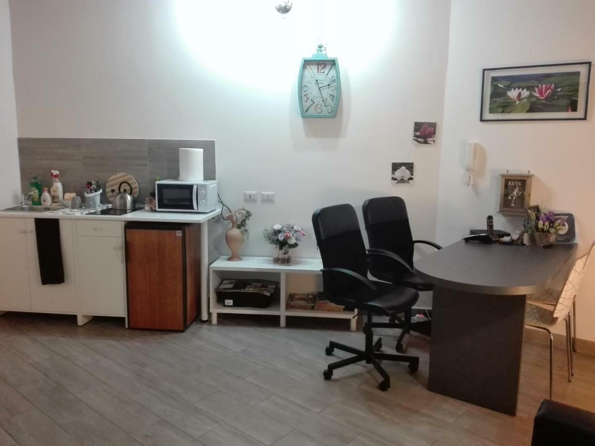 Etruska Porta Pia Guesthouse Rome Buitenkant foto